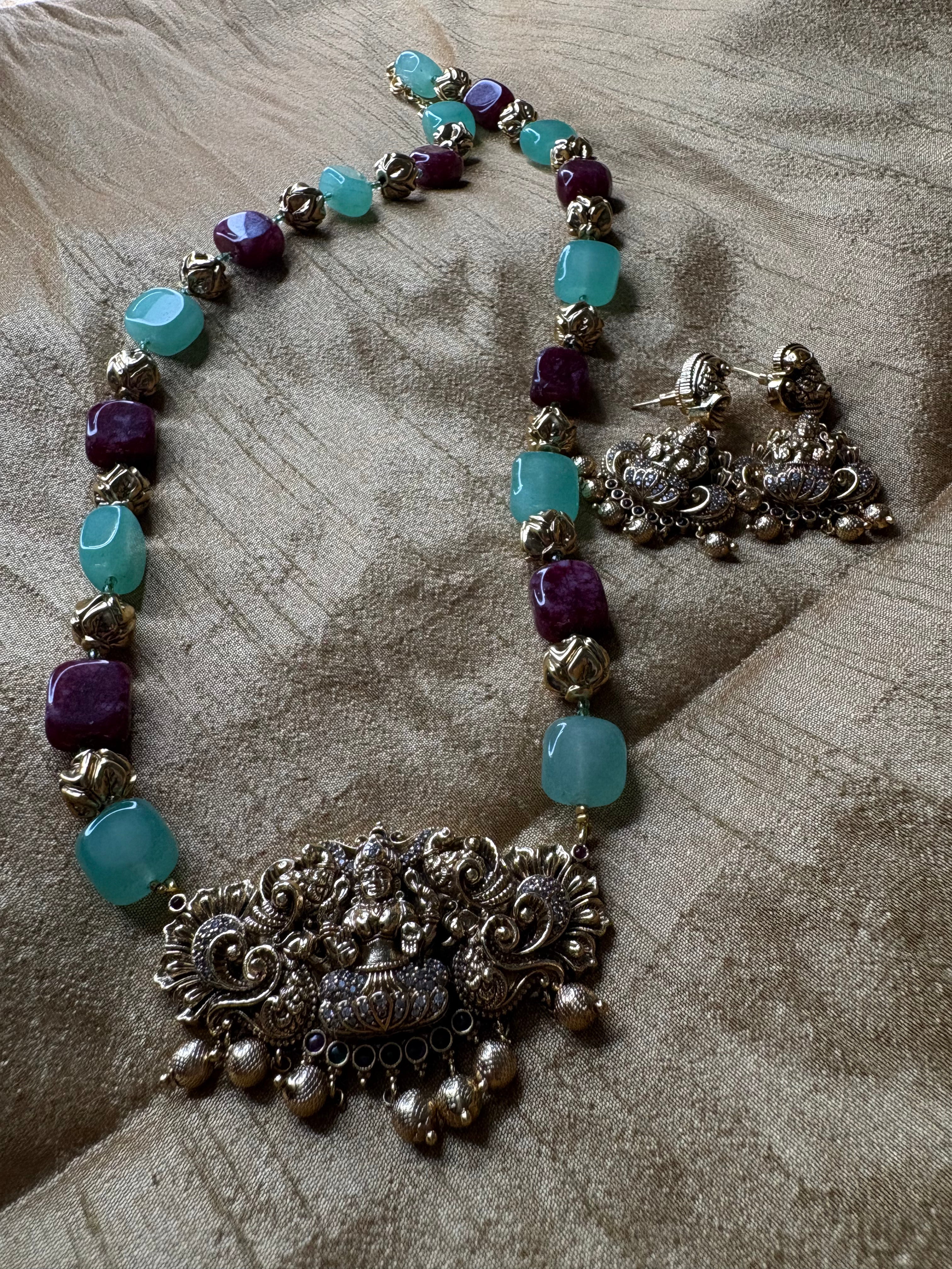 Hreem - An elegant emotion of beads and tradition